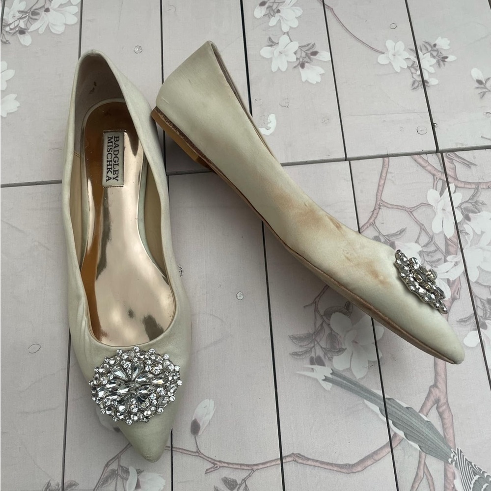 Badgley Mischka Women's Cream Embellished Loafers - Picture 8 of 8